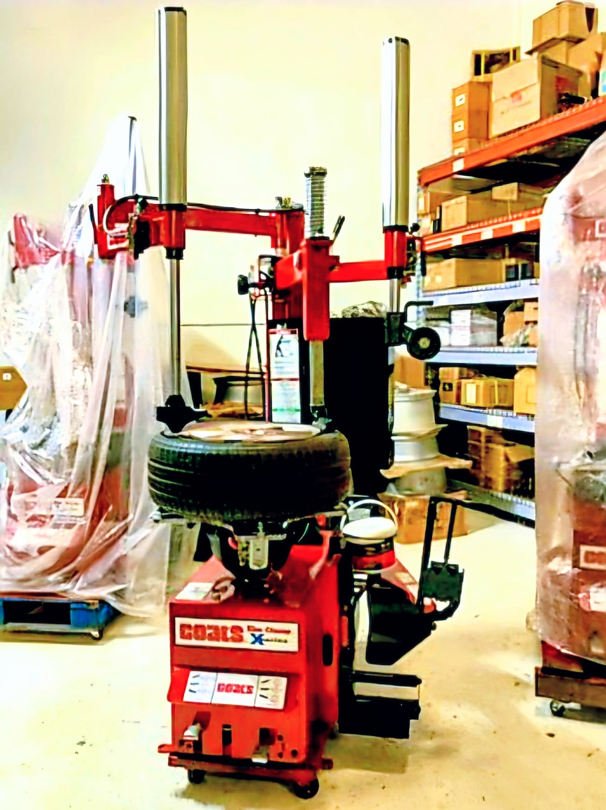 Refurbished Coats 80MAXX Series Rim Clamp Tire Changer
